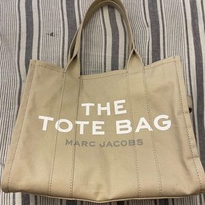 Marc Jacobs Large The Tote Bag Beige